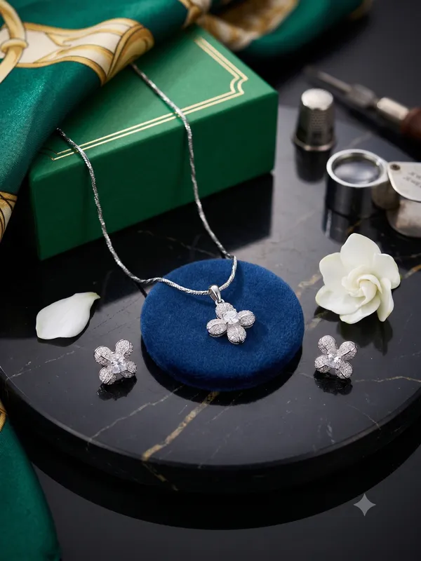 925Silver_Women_Chain_&_Pendent_Set