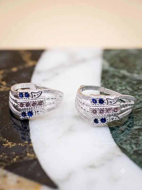 Fancy_Vedani_Women_Toe_Ring