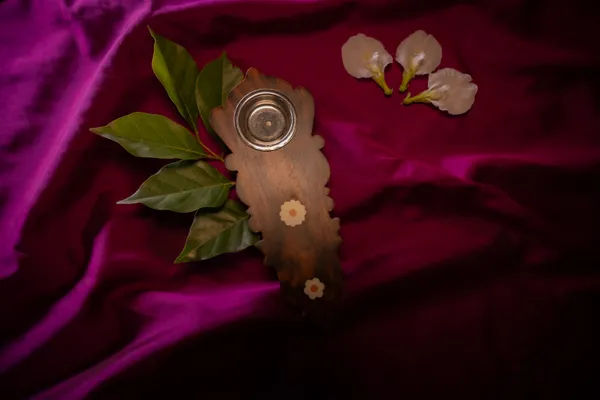 Pure_Silver_With_Wooden_Pushpa_Arati