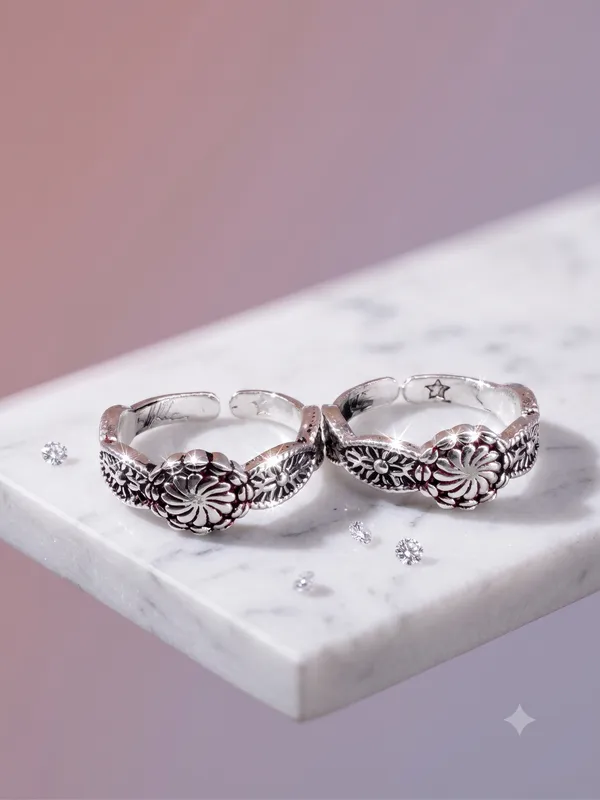 Fancy_Vedani_Women_Toe_Ring
