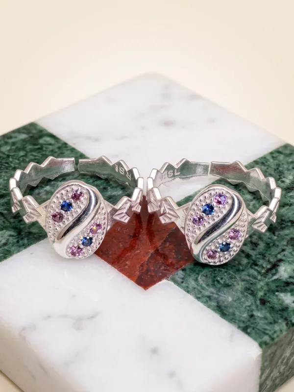 Fancy_Vedani_Women_Toe_Ring