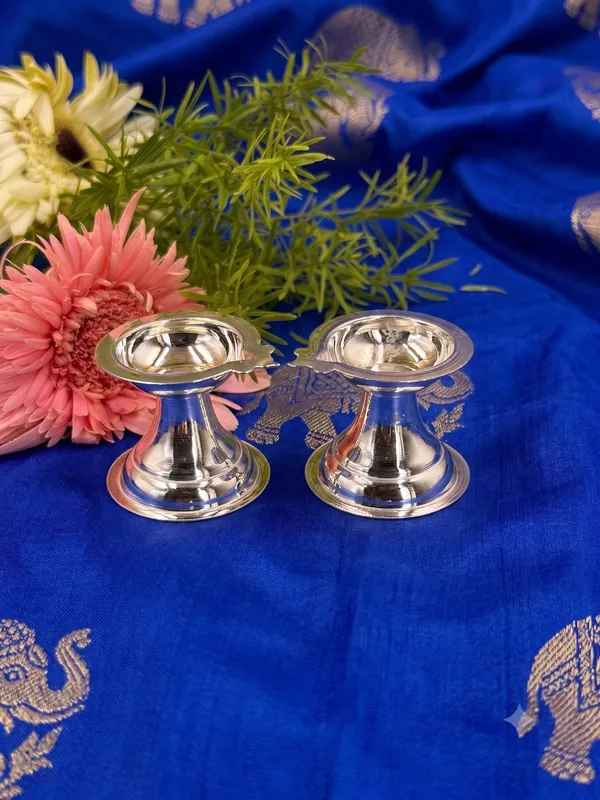 Pure_Silver_Deepa/Lamp/Diya_With_Hallmark