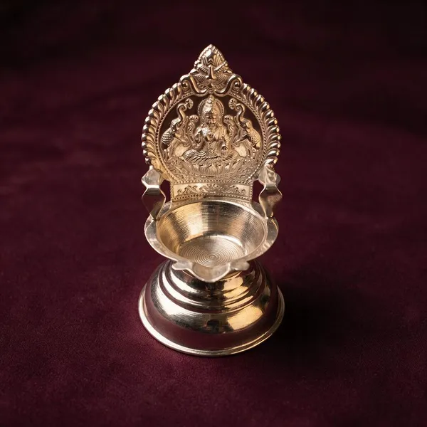 Pure_Silver_Single_Kamakshi_Diya/Deepa_With_Hallmark