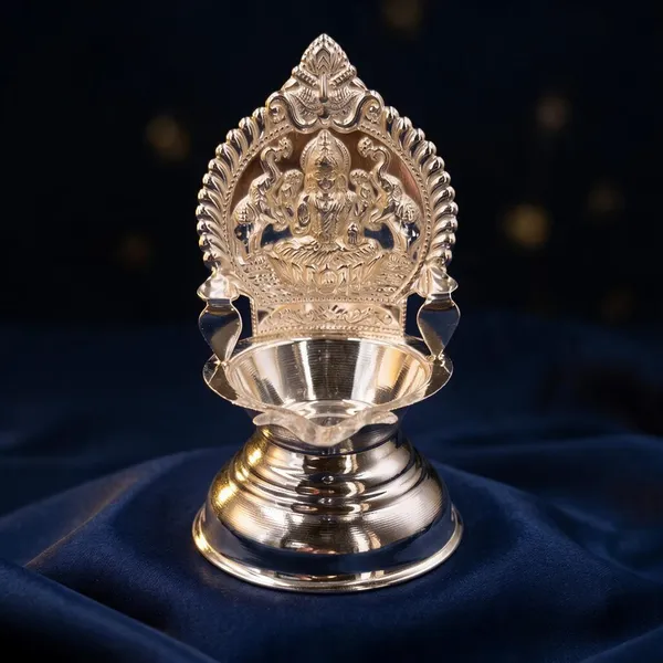 Pure_Silver_Single_Kamakshi_Diya/Deepa_With_Hallmark