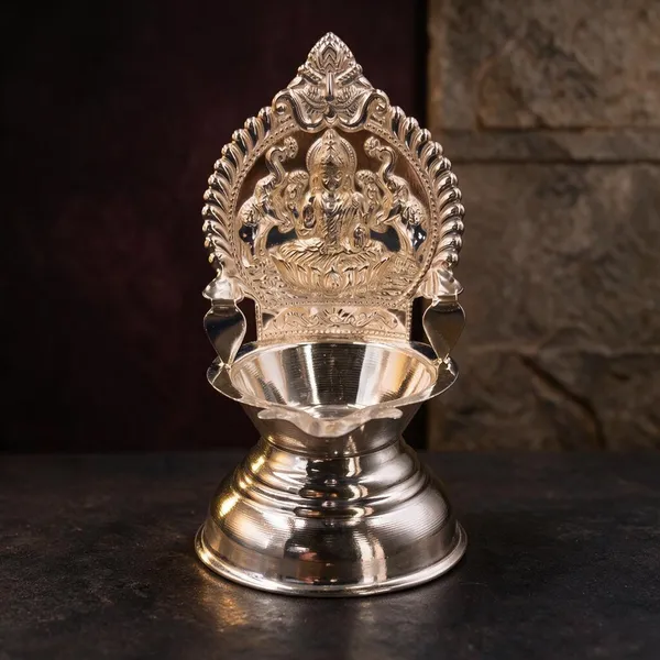 Pure_Silver_Single_Kamakshi_Diya/Deepa_With_Hallmark