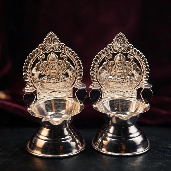 Pure_Silver_Pair_Kamakshi_Diya/Deepa_With_Hallmark