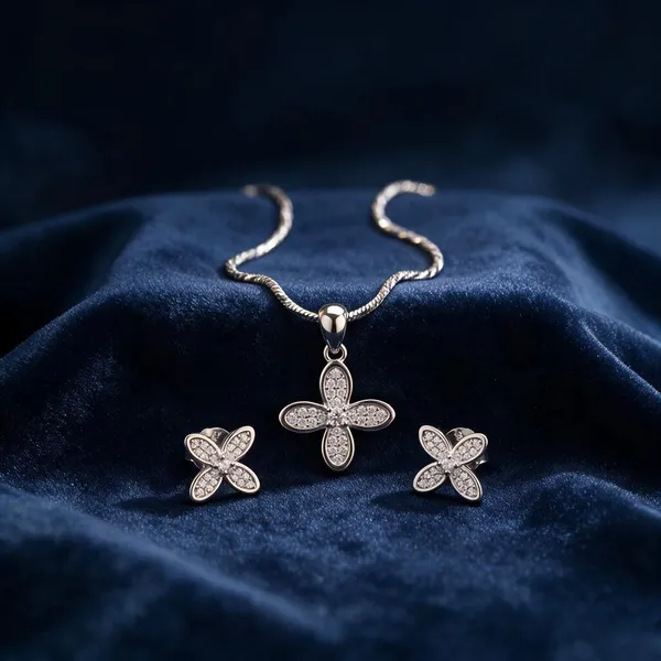 925_Silver_Women_Chain_&_Pendent_Set
