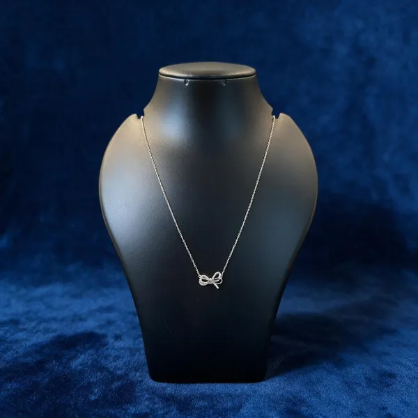 925_Silver_Women_Chain_&_Pendent_Set