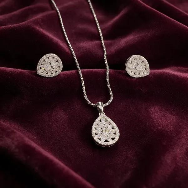 925_Silver_Women_Chain_&_Pendent_Set