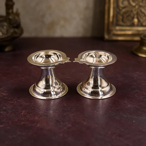 Pure_Silver_Deepa/Lamp/Diya_With_Hallmark