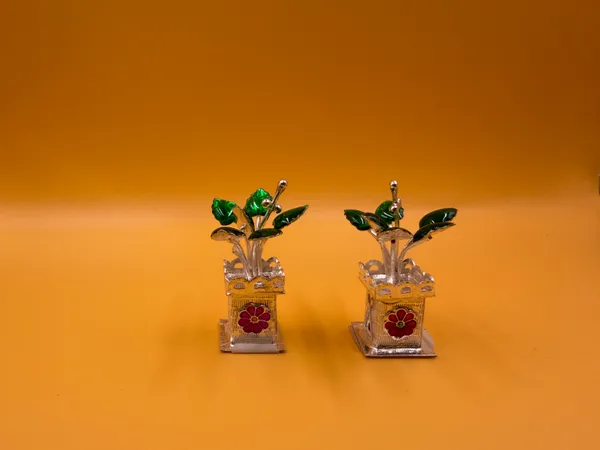 Pure_Silver_Tulasi_Plant_for_Spirutual