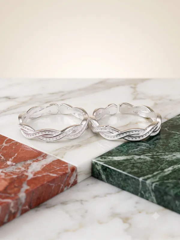 Fancy_Vedani_Women_Toe_Ring