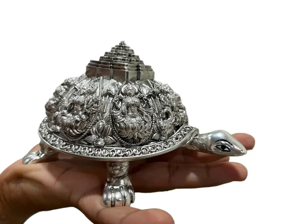 Silver_Tone_Ornate_Tortoise_Decorative_Figurine
