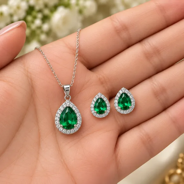 Green_Teardrop_Necklace_And_Earrings_Set_for_Women