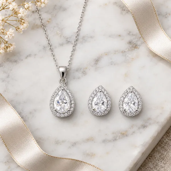 Silver_Tone_Teardrop_Pendant_Necklace_And_Earrings_Set_for_Women