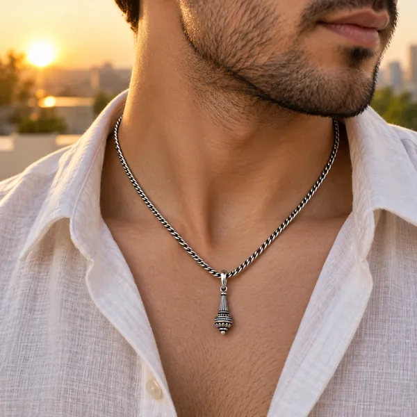 Silver-Tone_Ornate_Pendant_Necklace_for_Adults