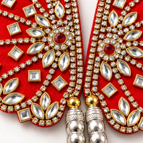 Red_Embellished_Pooja_Chawar_Hand_Fan_Set
