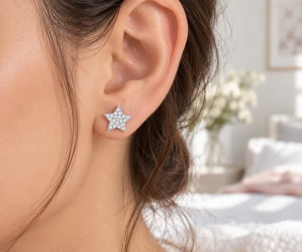 Silver_Tone_Crystal_Star_Stud_Earrings_for_Women