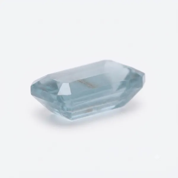 Aquamarine_(Beruj)_Loose_Astrological_Gemstone_(Emerald)