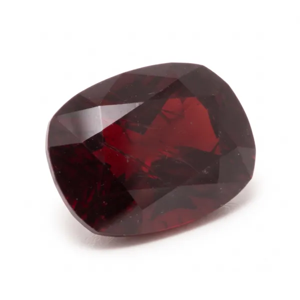 Garnet_(Raktashm)_Loose_Astrological_Gemstone_(Cushion)_8.00_Ratti