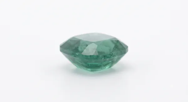 Emerald_(Panna)_Loose_Astrological_Gemstone_(Cushion)