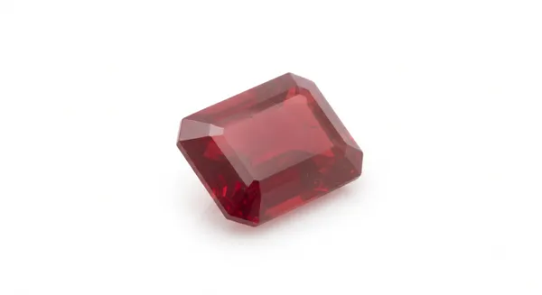 Ruby_(Manik)_Loose_Astrological_Gemstone_(Emerald)