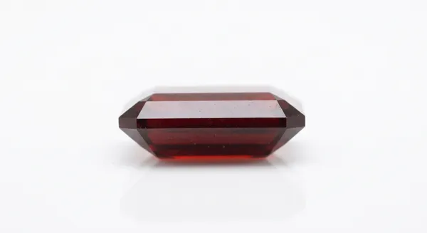 Garnet_(Raktashm)_Loose_Astrological_Gemstone_(Emerald)_6.50_Carat