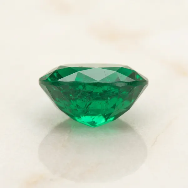 Natural_Emerald_Panna_Gemstone_Oval_Cut_2–11_Ratti_|_World_Trust_Certified_Loose_Stone_for_Astrology,_Wisdom,_Prosperity_&_Jewellery