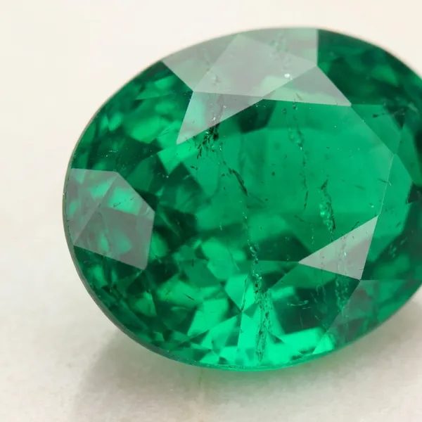 Natural_Emerald_Panna_Gemstone_Oval_Cut_2–11_Ratti_|_World_Trust_Certified_Loose_Stone_for_Astrology,_Wisdom,_Prosperity_&_Jewellery