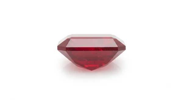 Ruby_(Manik)_Loose_Astrological_Gemstone_(Emerald)