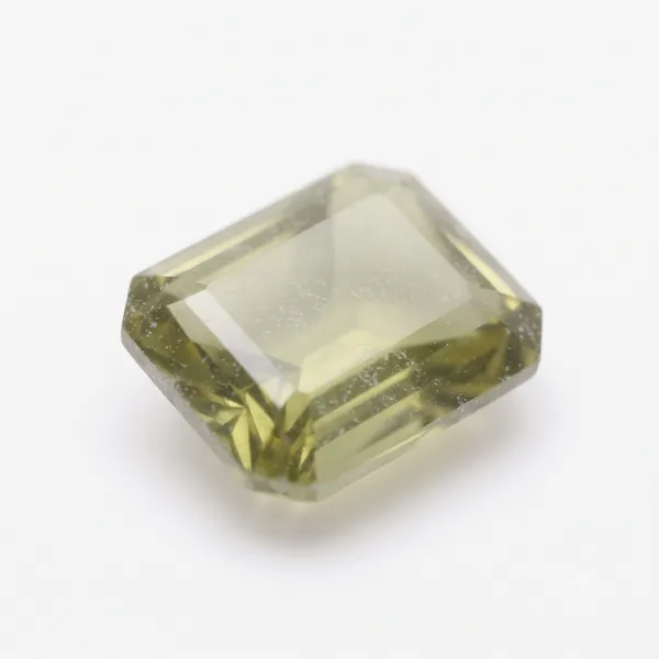 Peridot_(Zabarjad)_Loose_Astrological_Gemstone_(Emerald)