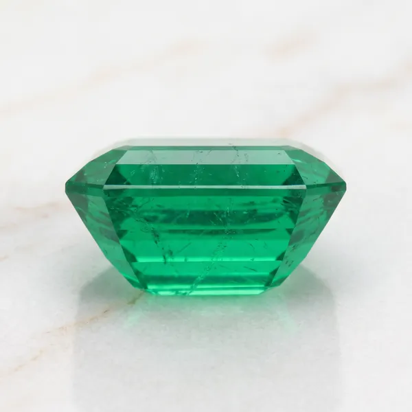 Natural_Emerald_Panna_Gemstone_Emerald_Cut_2–11_Ratti_|_World_Trust_Certified_Loose_Stone_for_Astrology,_Wisdom,_Prosperity_&_Jewellery