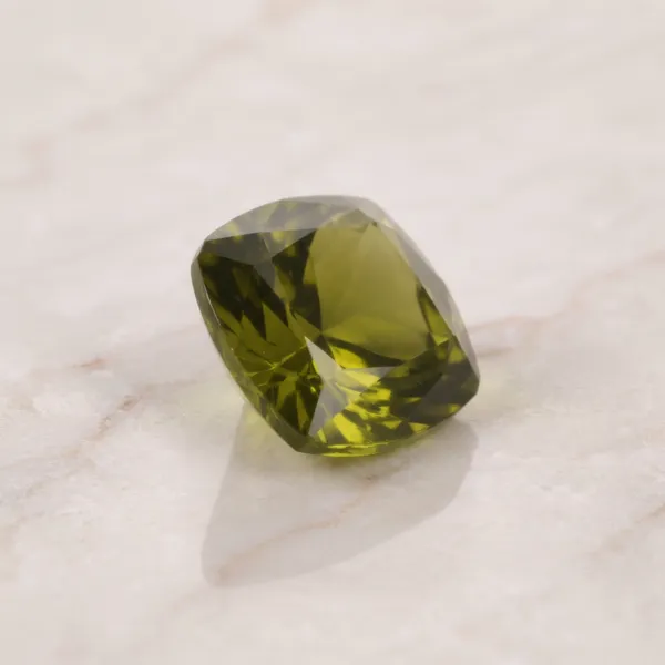 Natural_Peridot_Gemstone_Cushion_Cut_2–11_Ratti_|_World_Trust_Certified_Loose_Stone_for_Astrology,_Prosperity,_Confidence_&_Jewellery