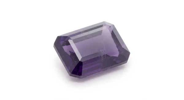 Amethyst_(Katela)_Loose_Astrological_Gemstone_(Emerald)_7.25_Ratti