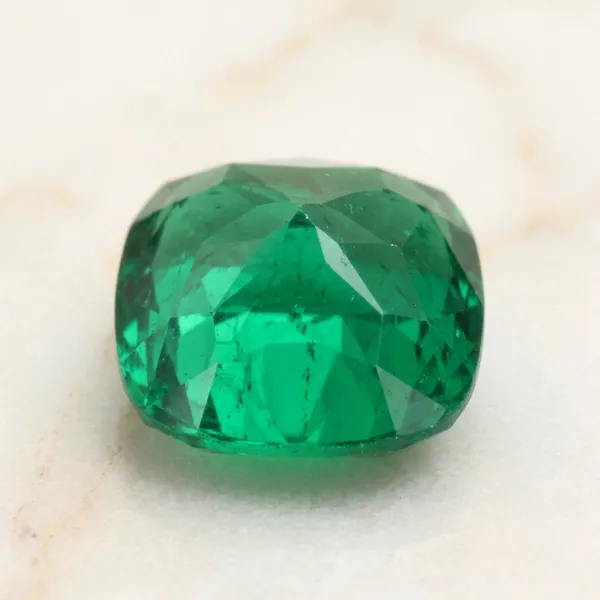 Natural_Emerald_Panna_Gemstone_Cushion_Cut_2–11_Ratti_|_World_Trust_Certified_Loose_Stone_for_Astrology,_Wisdom,_Prosperity_&_Jewellery
