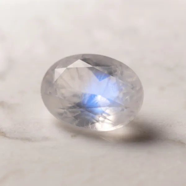Natural_Moonstone_Gemstone_Oval_Cabochon_2–11_Ratti_|_World_Trust_Certified_Loose_Stone_for_Calmness,_Intuition_&_Jewellery