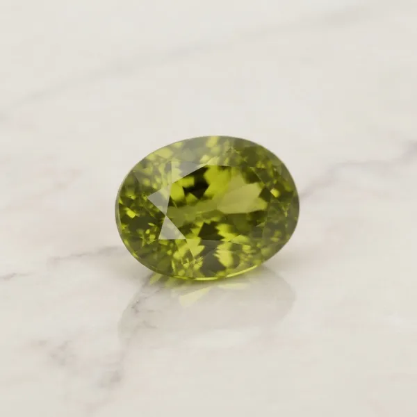 Natural_Peridot_Gemstone_Oval_Cut_2–11_Ratti_|_World_Trust_Certified_Loose_Stone_for_Astrology,_Prosperity,_Confidence_&_Jewellery
