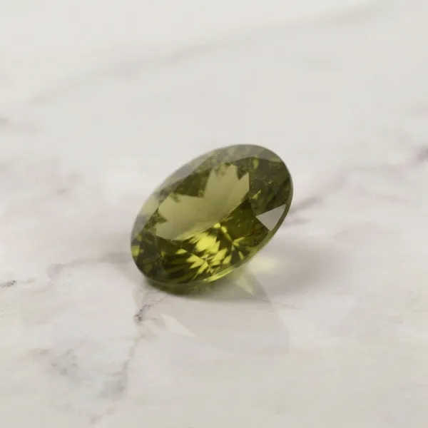 Natural_Peridot_Gemstone_Oval_Cut_2–11_Ratti_|_World_Trust_Certified_Loose_Stone_for_Astrology,_Prosperity,_Confidence_&_Jewellery