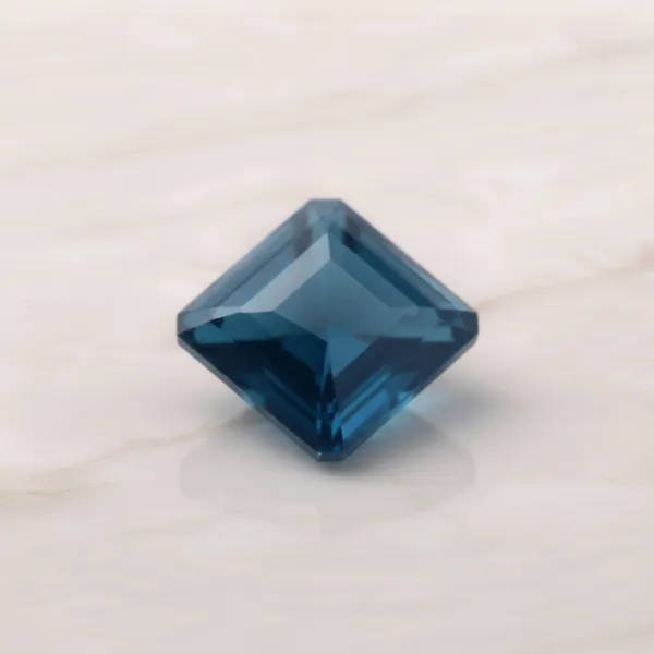 Natural_Aquamarine_Gemstone_Emerald_Cut_2–11_Ratti_|_World_Trust_Certified_Loose_Stone_for_Astrology,_Calmness,_Clarity_&_Jewellery