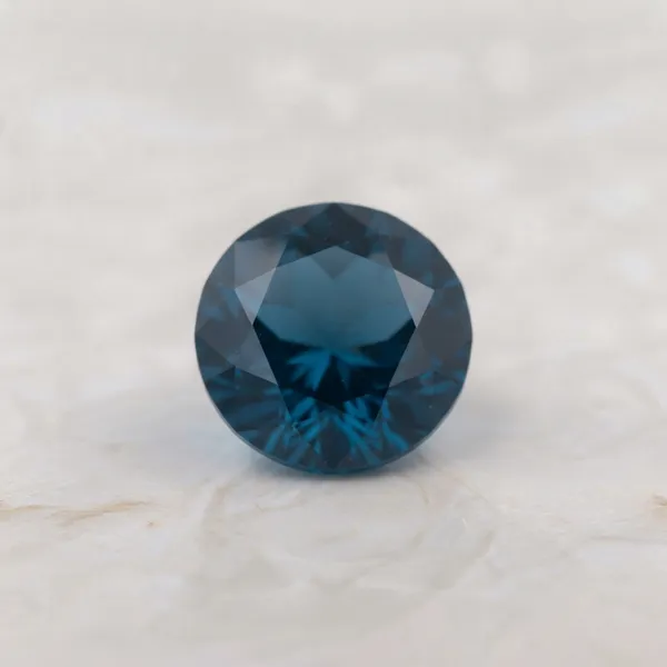Natural_Aquamarine_Gemstone_Oval_Cut_2–11_Ratti_|_World_Trust_Certified_Loose_Stone_for_Astrology,_Calmness,_Clarity_&_Jewellery
