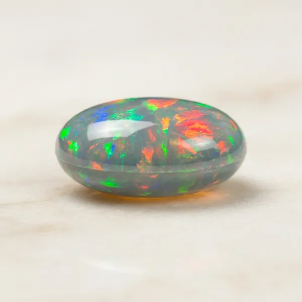 Natural_Australian_Opal_Gemstone_Oval_Cabochon_2–11_Ratti_|_World_Trust_Certified_Loose_Opal_with_Multicolor_Play_of_Colour