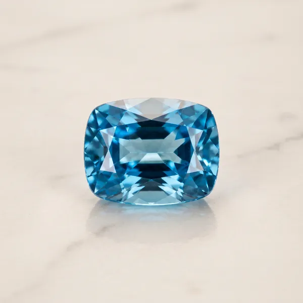 Natural_Aquamarine_Gemstone_Cushion_Cut_2–11_Ratti_|_World_Trust_Certified_Loose_Stone_for_Astrology,_Calmness,_Clarity_&_Jewellery