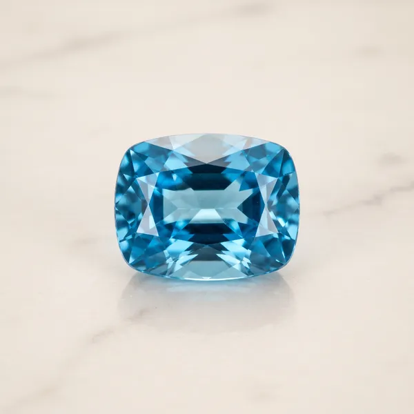 Natural_Aquamarine_Gemstone_Cushion_Cut_2–11_Ratti_|_World_Trust_Certified_Loose_Stone_for_Astrology,_Calmness,_Clarity_&_Jewellery