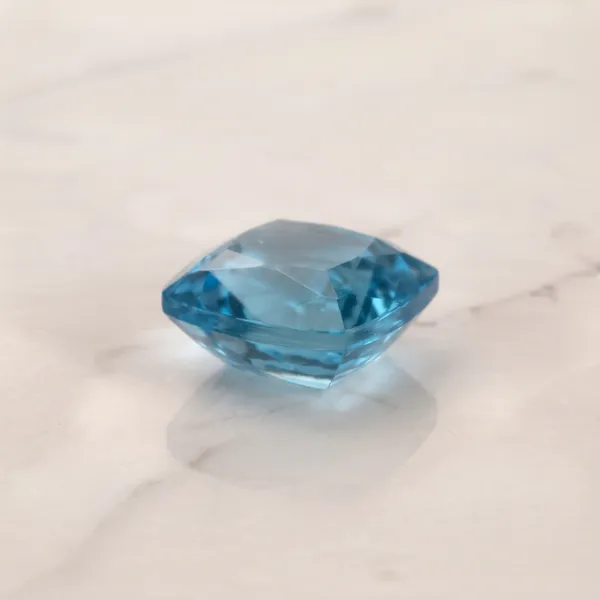 Natural_Aquamarine_Gemstone_Cushion_Cut_2–11_Ratti_|_World_Trust_Certified_Loose_Stone_for_Astrology,_Calmness,_Clarity_&_Jewellery