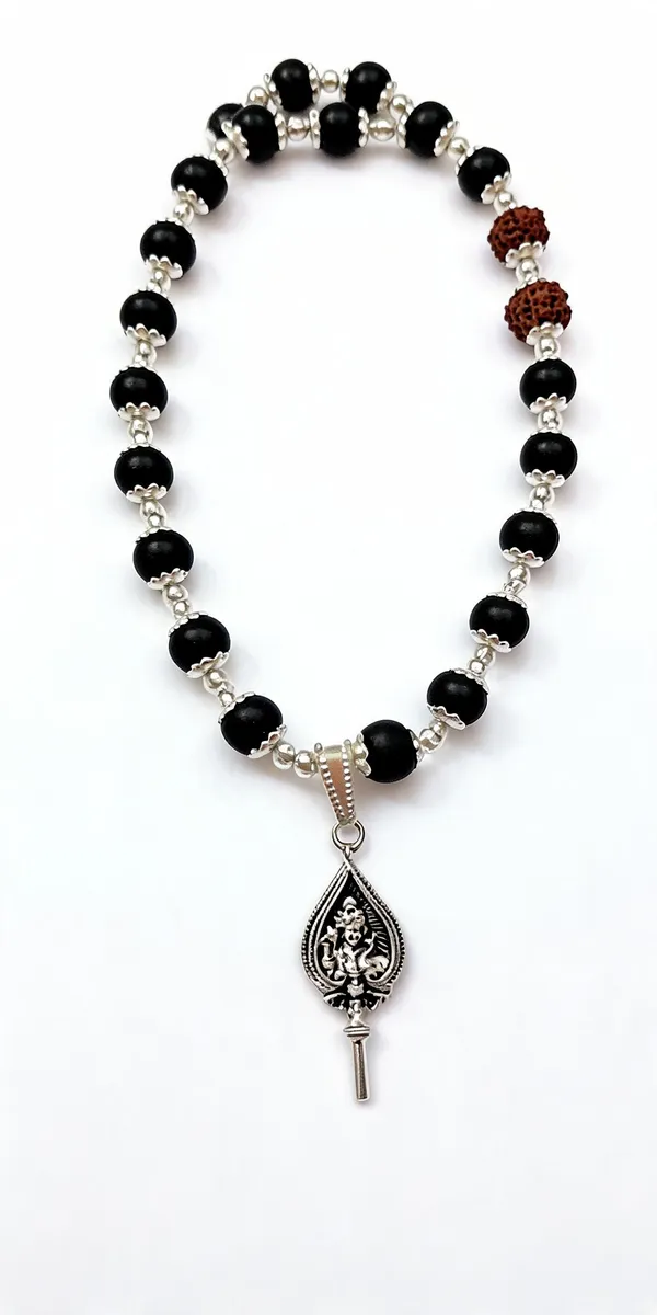 Black_Beaded_Ganesha_Pendant_Necklace_for_Women