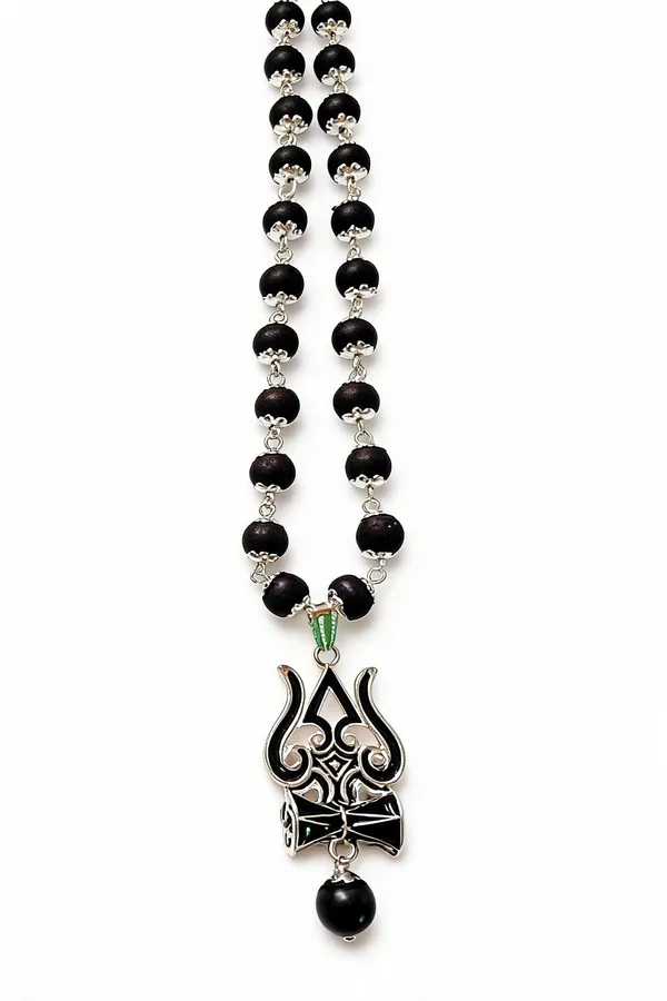 Black_Beaded_Pendant_Necklace_for_Women