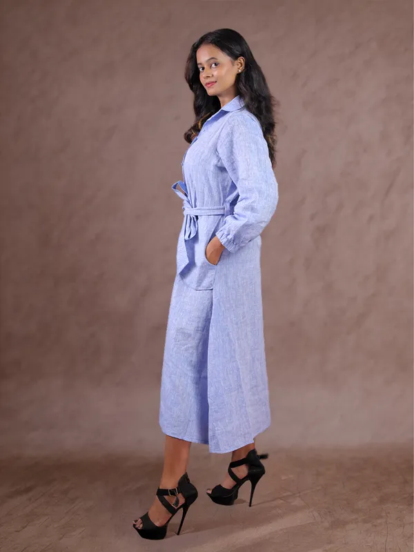 Blue_Textured_Belted_Midi_Shirt_Dress_for_Women