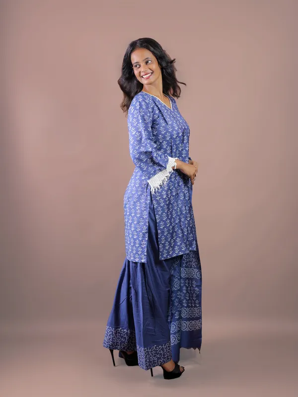 Blue_Printed_Kurta_Set_for_Women