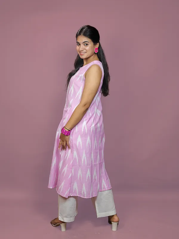 Gulabi_Grace_–_Pure_Cotton_Ikkat_Dress_|_Anukauseya