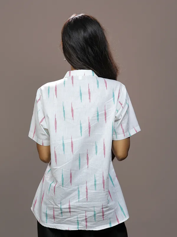 Ikkat_Ease_–_Pure_Cotton_Half_Shirt_for_Women